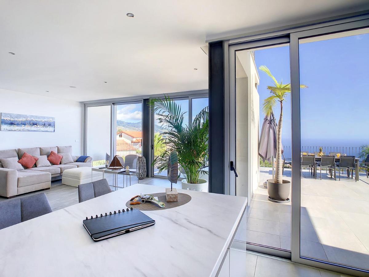 Villa Piece Of Heaven By Lovelystay Estreito Da Calheta Exterior photo
