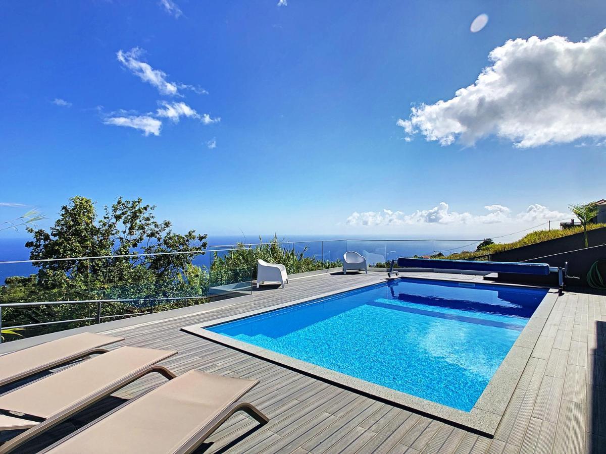 Villa Piece Of Heaven By Lovelystay Estreito Da Calheta Exterior photo